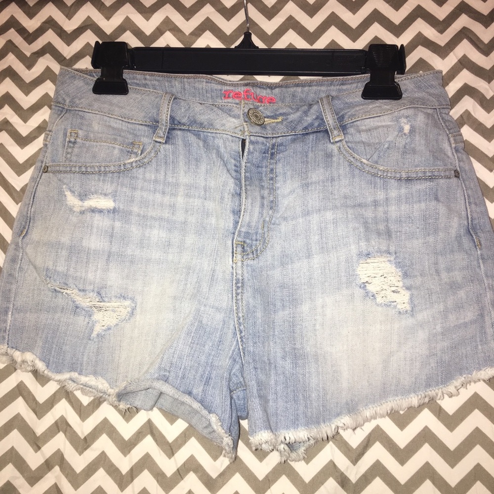 High Waisted Light Wash Shorts